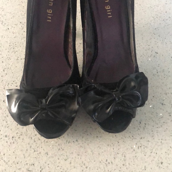 Madden Girl platform peep toe heels - Picture 2 of 3